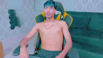 Big_Aless live cam on Cam4