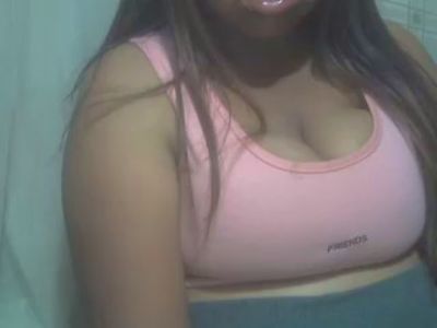 Bigboobs29 live cam on Cam4