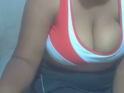 Bigboobs29 live cam on Cam4