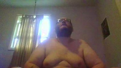 Bigdaddydustin live cam on Cam4