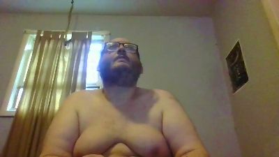 Bigdaddydustin live cam on Cam4