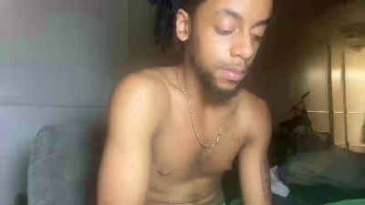 Bigdaddyytayyy live cam on Cam4