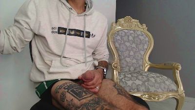 Bigdick_monster live cam on Cam4