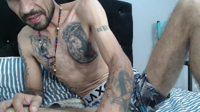 Bigdick_monster live cam on Cam4