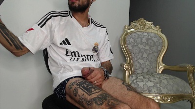 Bigdick_monster live cam on Cam4