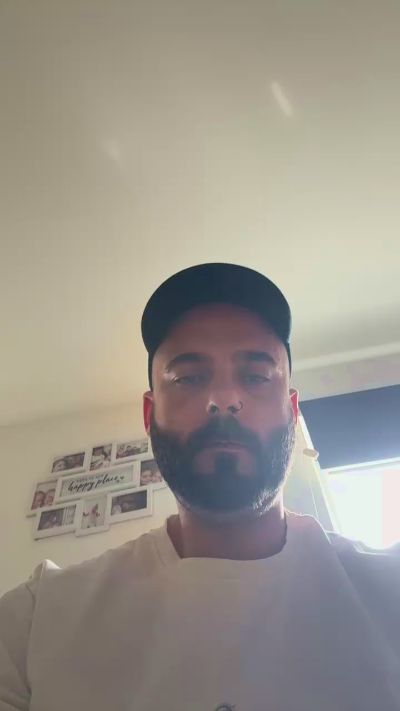 Bigdickmick88 live cam on Cam4