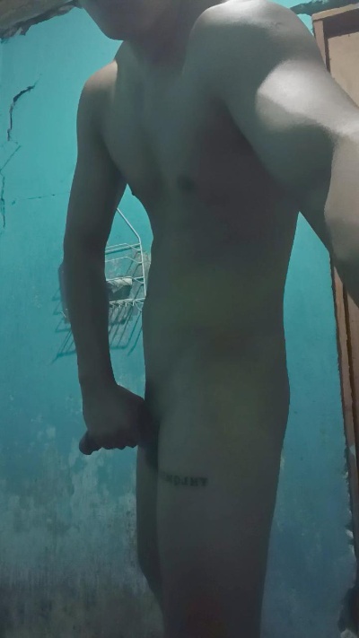Bigdickmv live cam on Cam4
