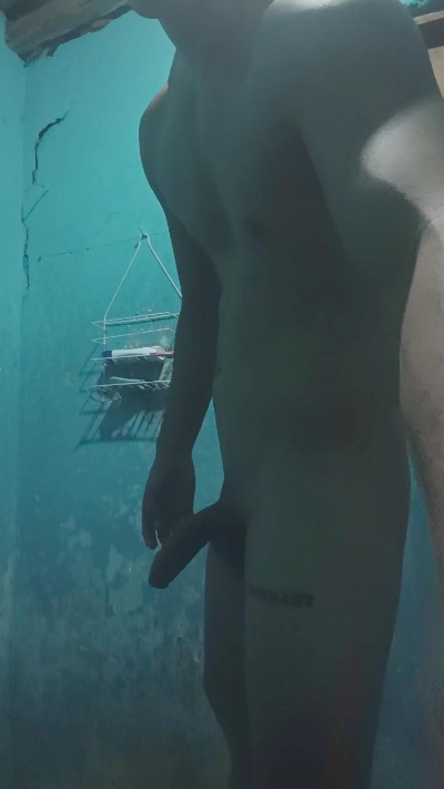 Bigdickmv live cam on Cam4