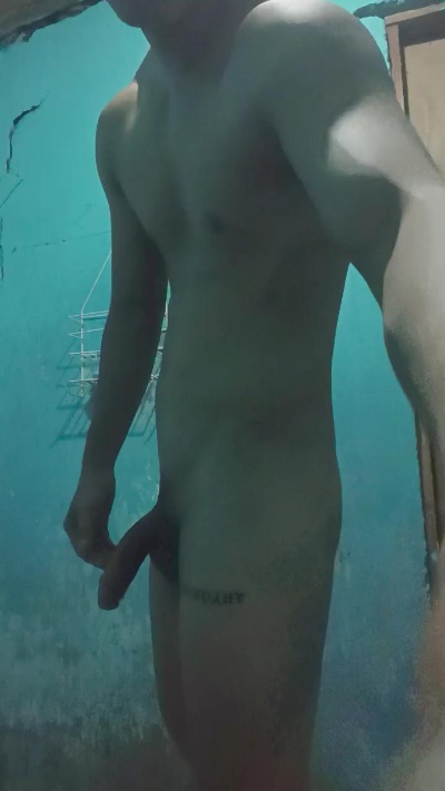 Bigdickmv live cam on Cam4