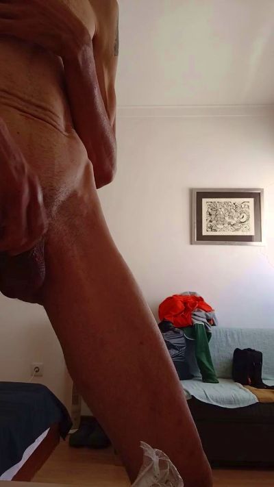 Biggoodcock live cam on Cam4