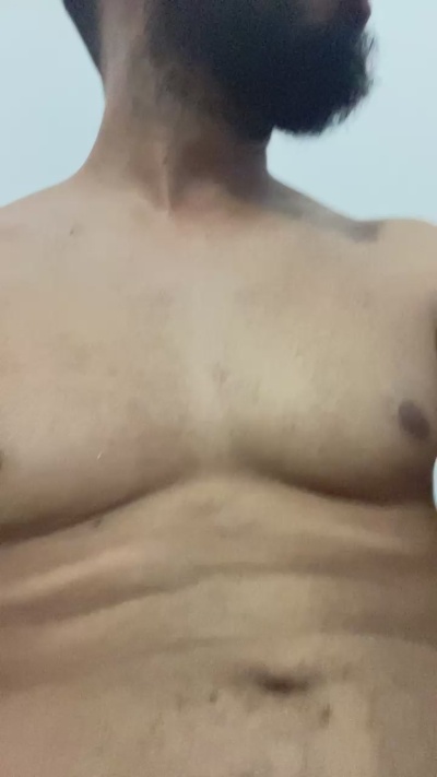 Bigiheb46 live cam on Cam4