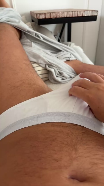 Bigslutcock live cam on Cam4