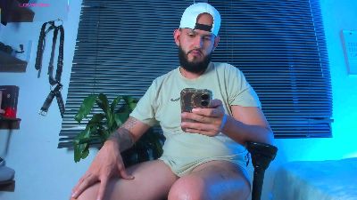 Bigsmale live cam on Cam4