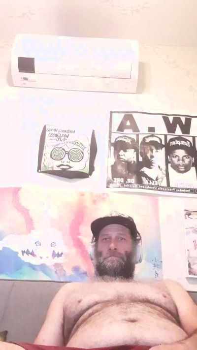 Bigtrees live cam on Cam4