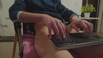 Billcurioso live cam on Cam4