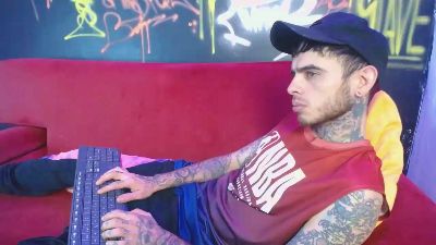 Billy_Ray live cam on Cam4