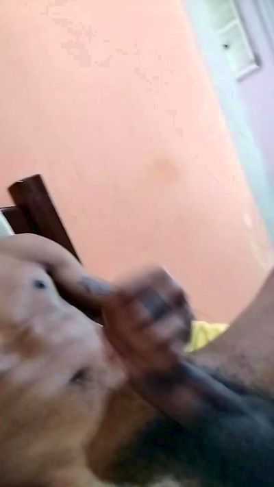 Binhoboss live cam on Cam4