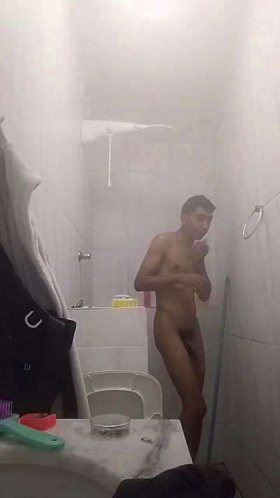 Binhoboss live cam on Cam4