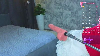 BirdOfDebau live cam on Cam4