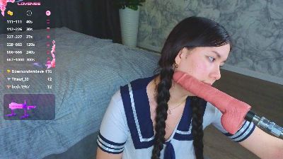 BirdOfDebau live cam on Cam4