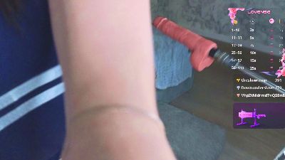 BirdOfDebau live cam on Cam4