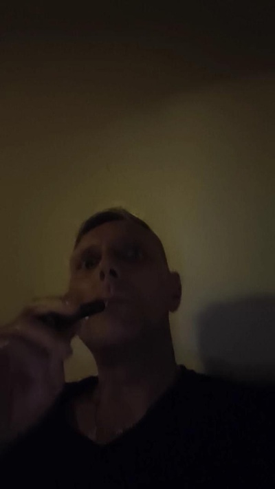 Bireel8225 live cam on Cam4