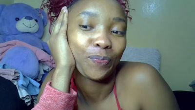 Bitchy_bae live cam on Cam4