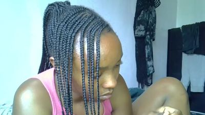 Bitchy_bae live cam on Cam4