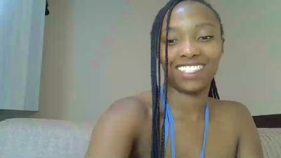 Bitchy_bae live cam on Cam4