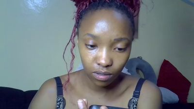 Bitchy_bae live cam on Cam4