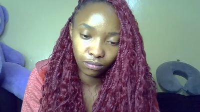 Bitchy_bae live cam on Cam4