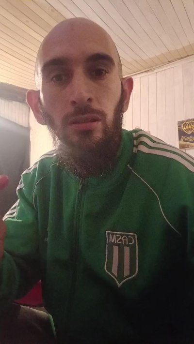 Bjamin live cam on Cam4