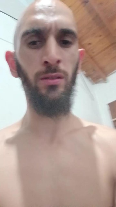 Bjamin live cam on Cam4