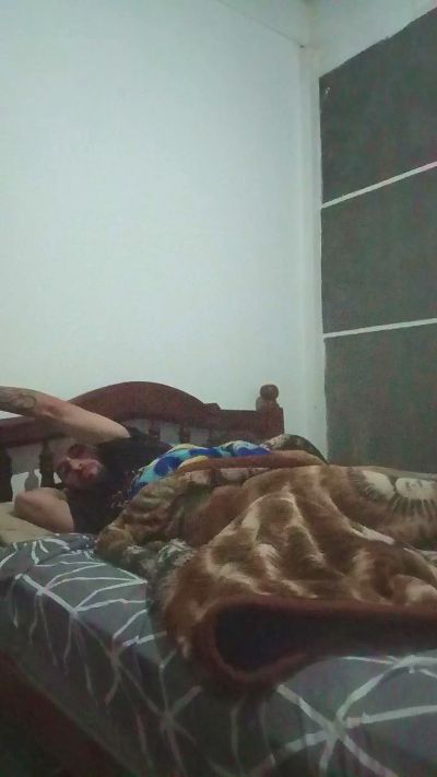 Bjamin live cam on Cam4