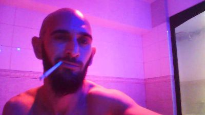 Bjamin live cam on Cam4