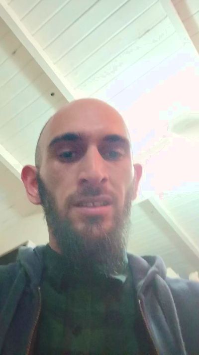 Bjamin live cam on Cam4