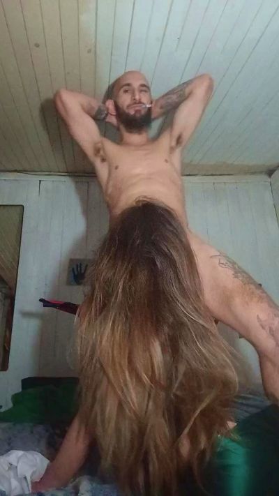 Bjamin live cam on Cam4