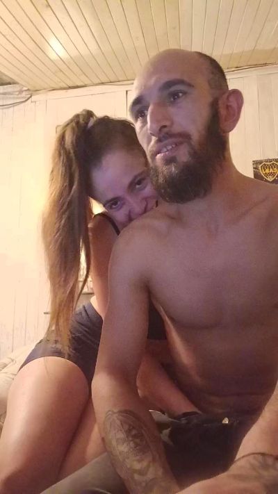 Bjamin live cam on Cam4