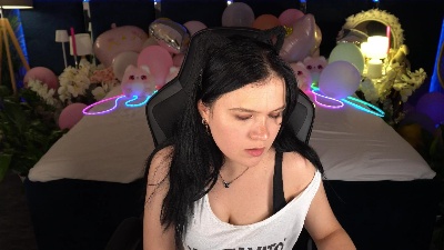 BlackHamsters live cam on Cam4