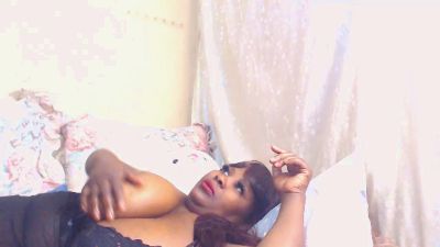 BlackLadyQX1 live cam on Cam4
