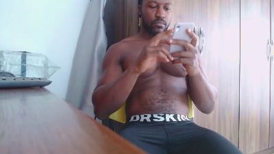 BlackNikes live cam on Cam4