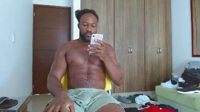 BlackNikes live cam on Cam4
