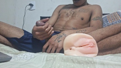 BlackPrince23c live cam on Cam4