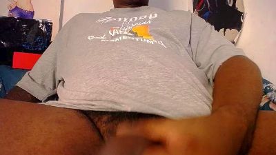 BlackRunning22 live cam on Cam4