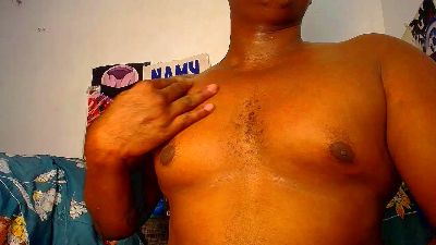 BlackRunning22 live cam on Cam4