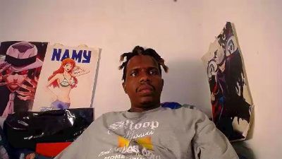 BlackRunning22 live cam on Cam4