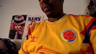 BlackRunning22 live cam on Cam4