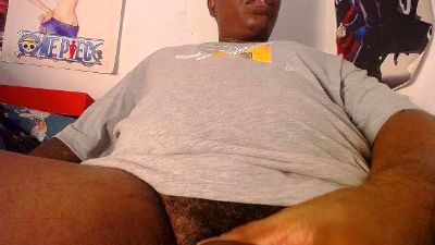 BlackRunning22 live cam on Cam4
