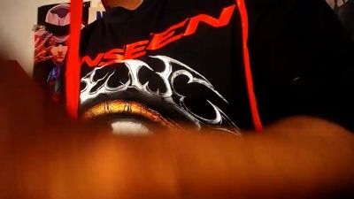 BlackRunning22 live cam on Cam4