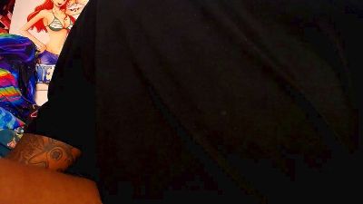 BlackRunning22 live cam on Cam4